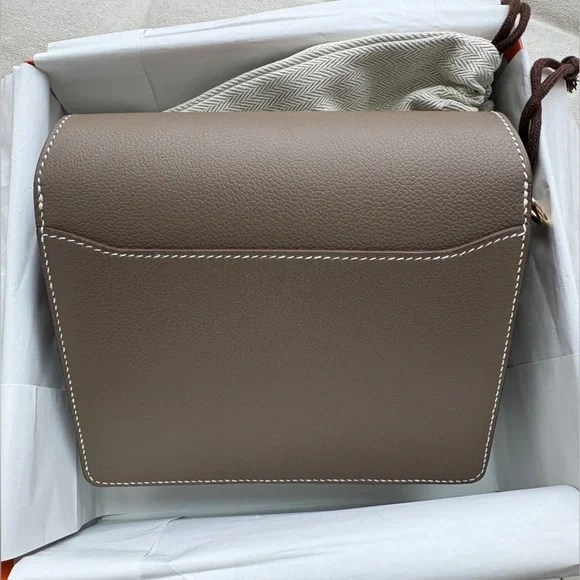 SOLD HERMES Taupe Evercolor leather Mini Roulis 18 Shoulder Bag - Picture 2 of 9
